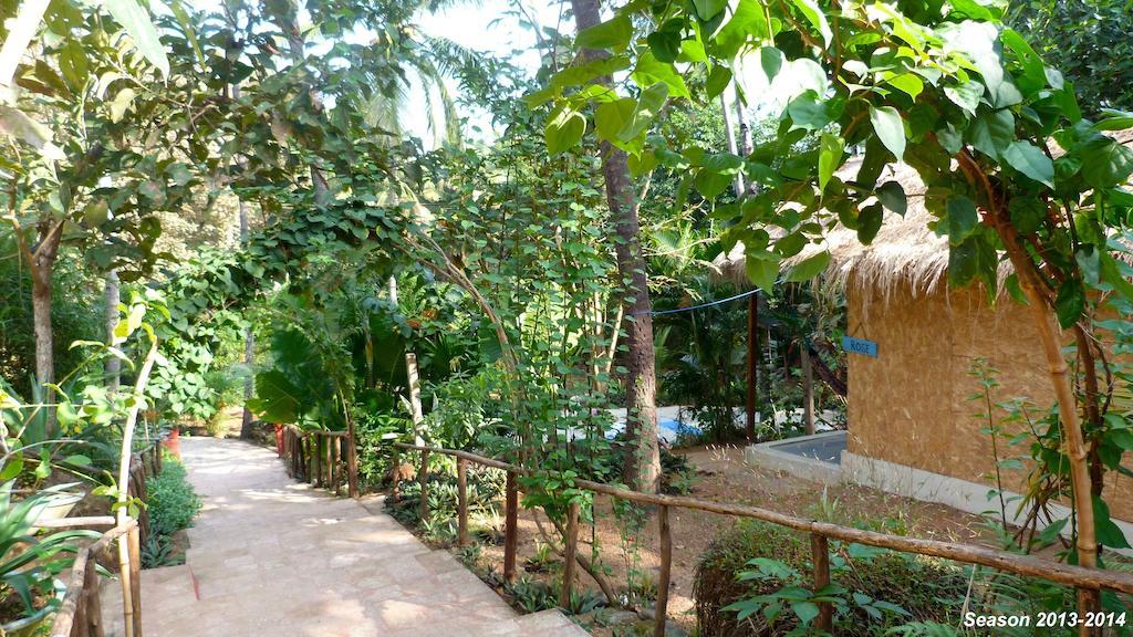 Secret Garden Resort Patnem Beach Exterior foto