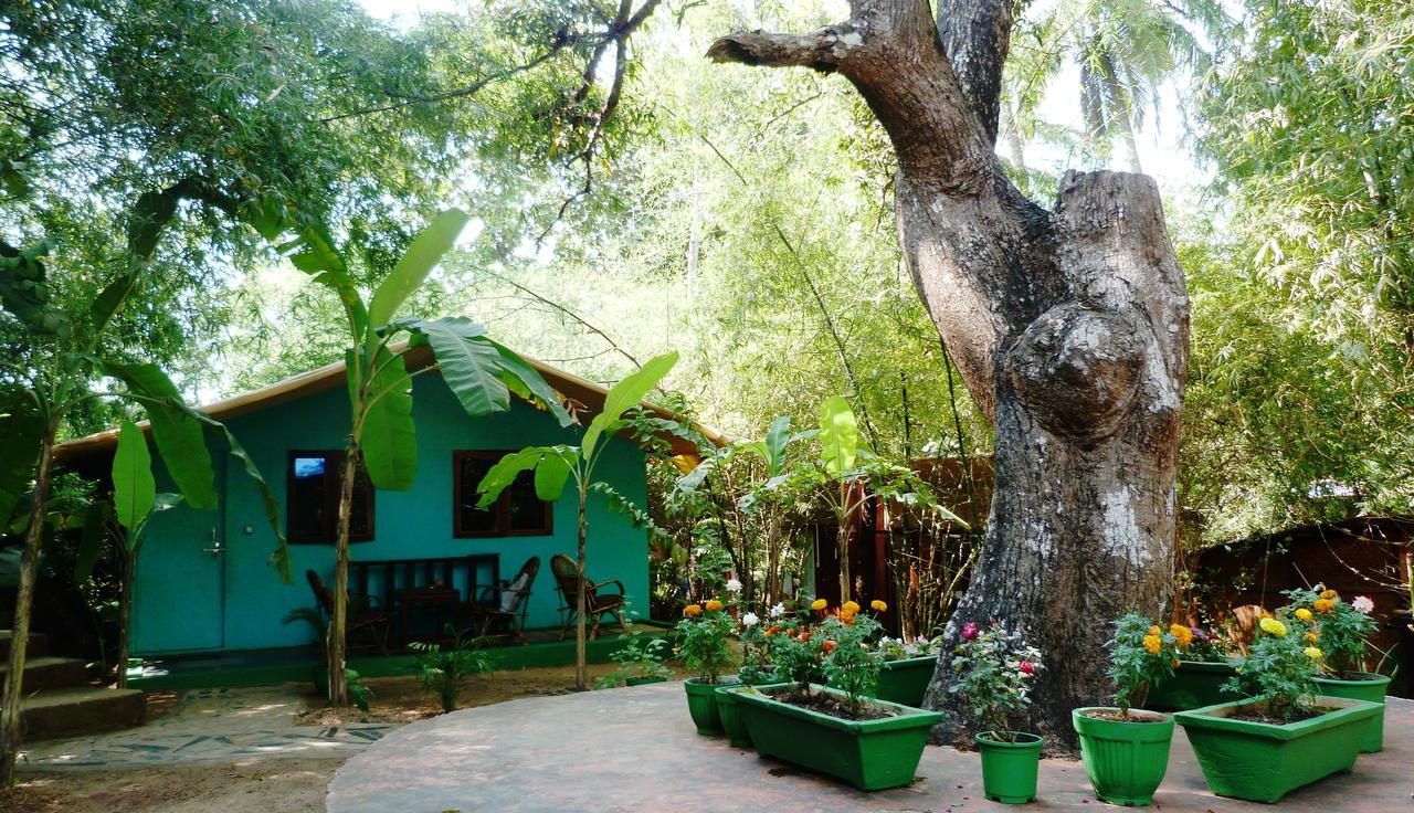 Secret Garden Resort Patnem Beach Exterior foto